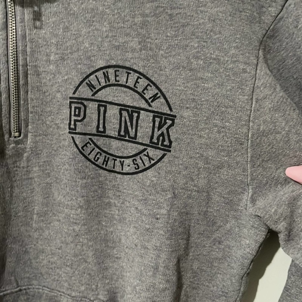 Pink pullover - Picture 2 of 5